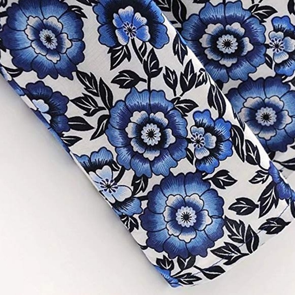 Darling Blue Flower Dress - Picture 2 of 2